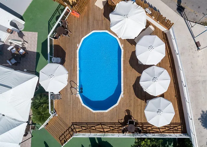 Marine Congo 2* Rhodes City