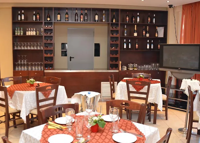 Marine Congo Hotel 2*