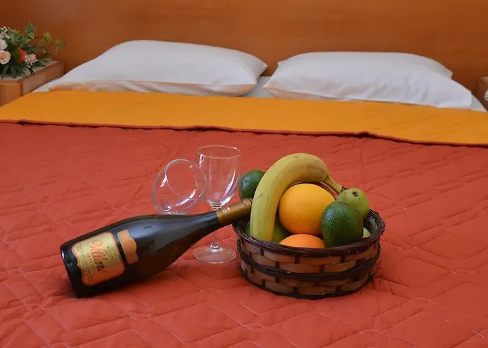 Hotel Marine Congo Rhodes City