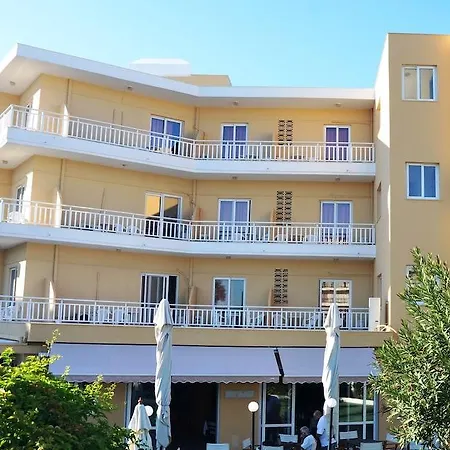 Marine Congo Hotel 2*