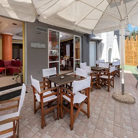 Marine Congo Hotel 2*