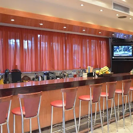 Marine Congo מלון עיר רודוס