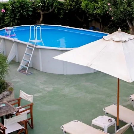 Marine Congo מלון 2*