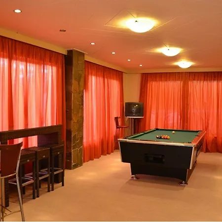 Marine Congo מלון עיר רודוס